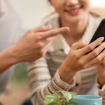 Internautas Viralizam Memes da Caminhada de 240 Km de Nikolas Ferreira e Debatem Repercussões nas Redes